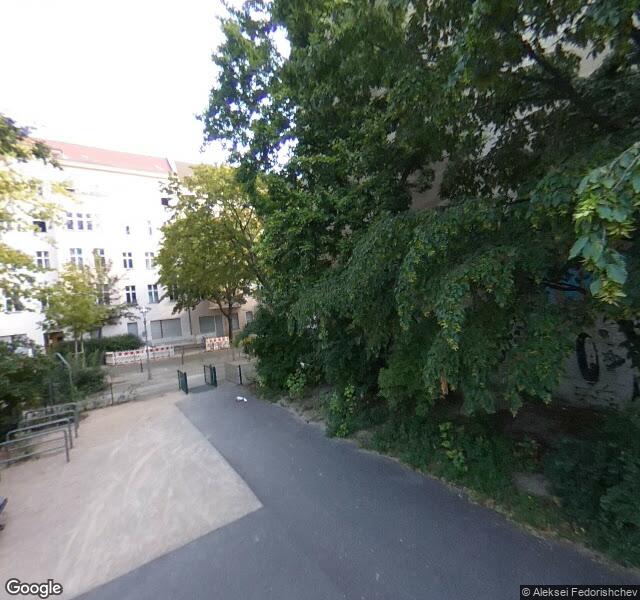 Moabit Beach Volleyball Court, aerial view